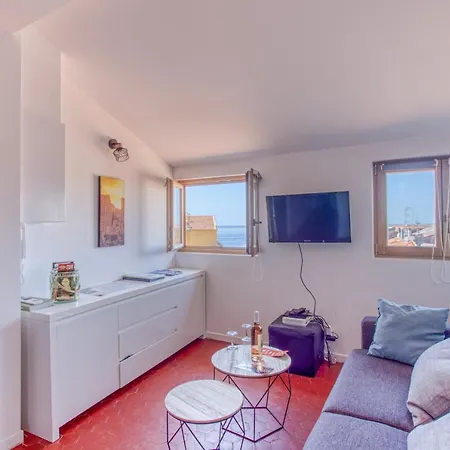 Gilly 4 - Exceptional 2Beds, Sea View, Modern,A/C, Old Town Apartment Nice Exterior photo