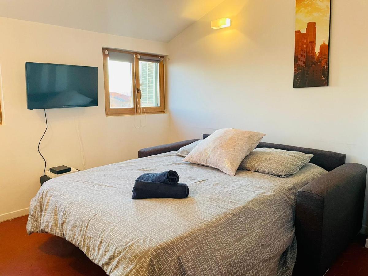 Apartamento Gilly 4 - Exceptional 2beds, Sea View, Modern,a/c, Old Town *